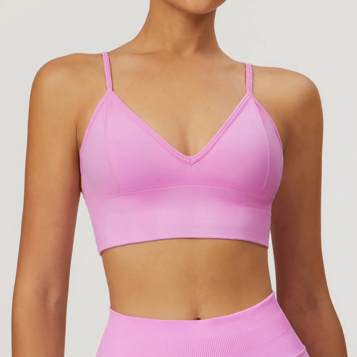ANNIEGO V-Neck Sports Bra – Adjustable Straps, Shockproof, Quick-Dry