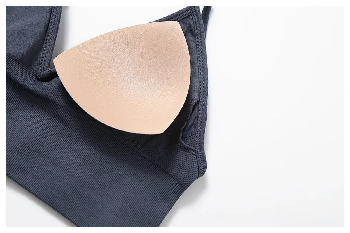 ANNIEGO V-Neck Sports Bra – Adjustable Straps, Shockproof, Quick-Dry