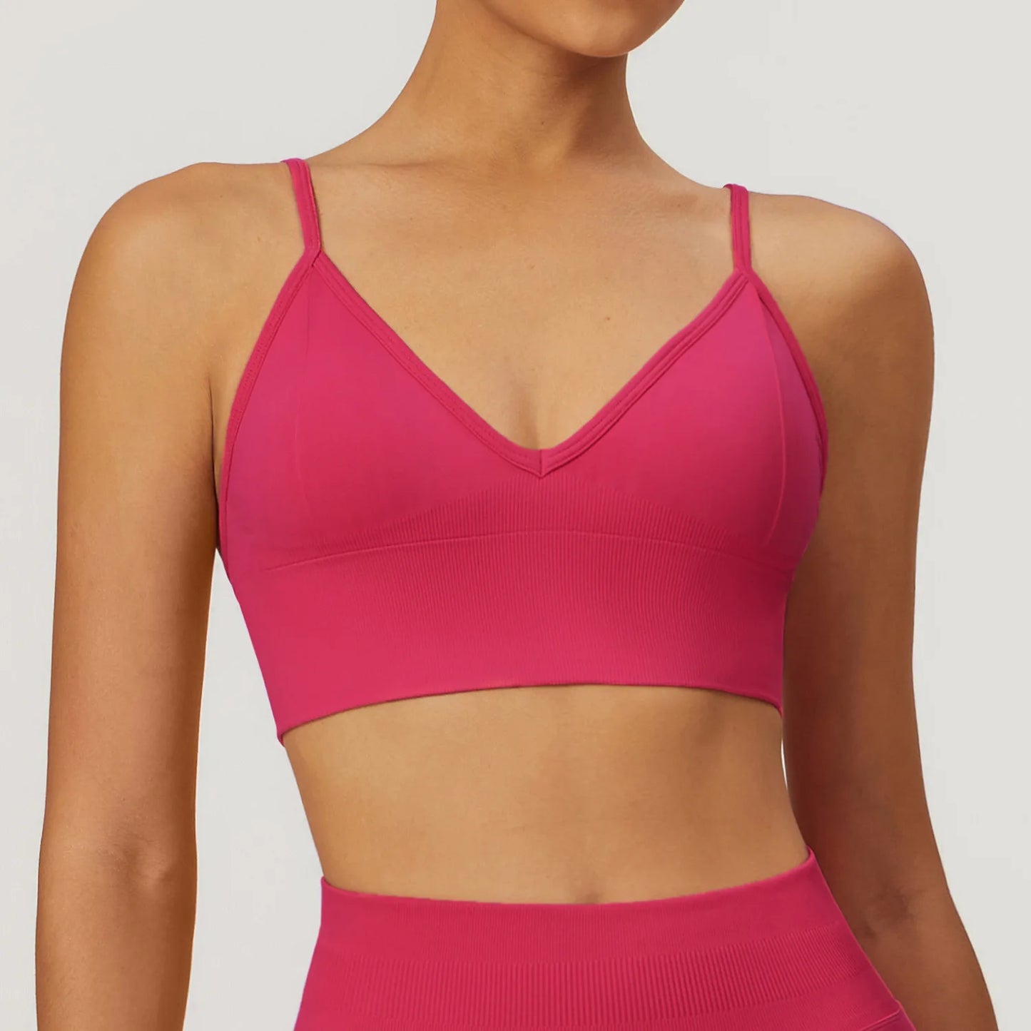 ANNIEGO V-Neck Sports Bra – Adjustable Straps, Shockproof, Quick-Dry