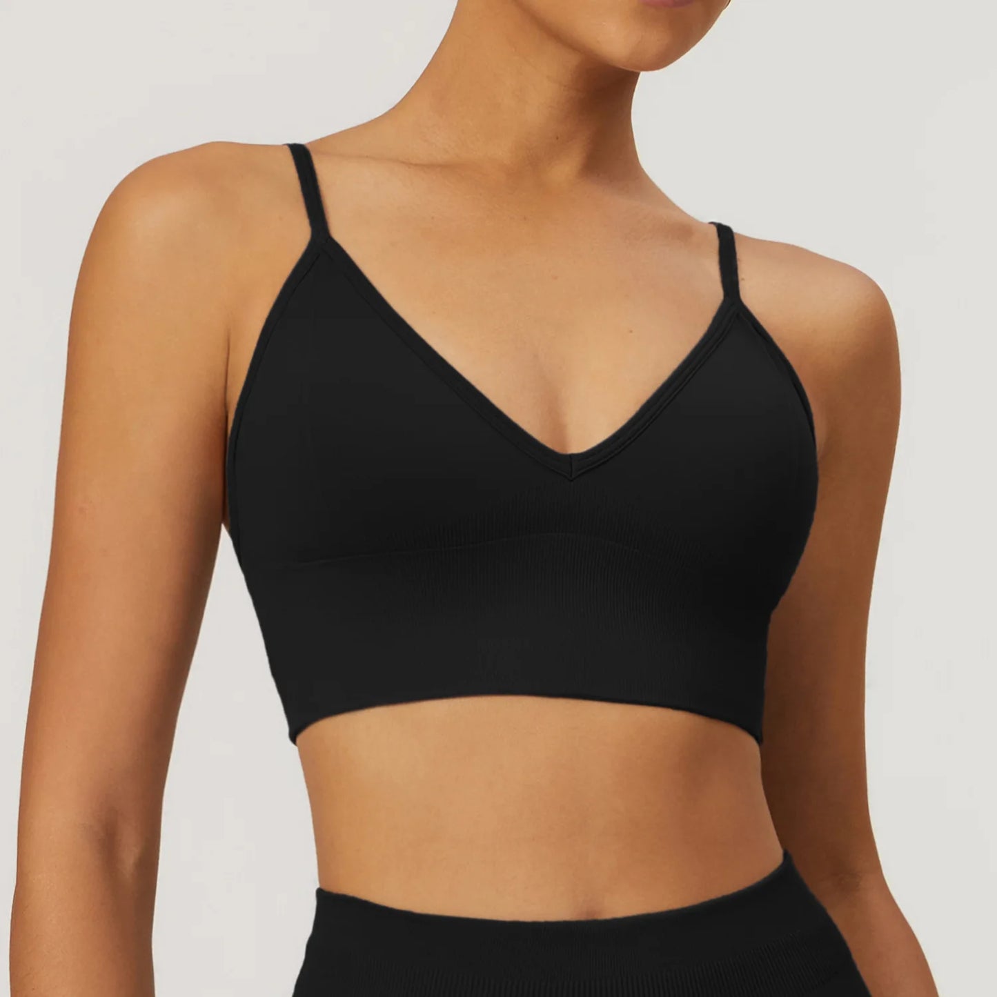 ANNIEGO V-Neck Sports Bra – Adjustable Straps, Shockproof, Quick-Dry