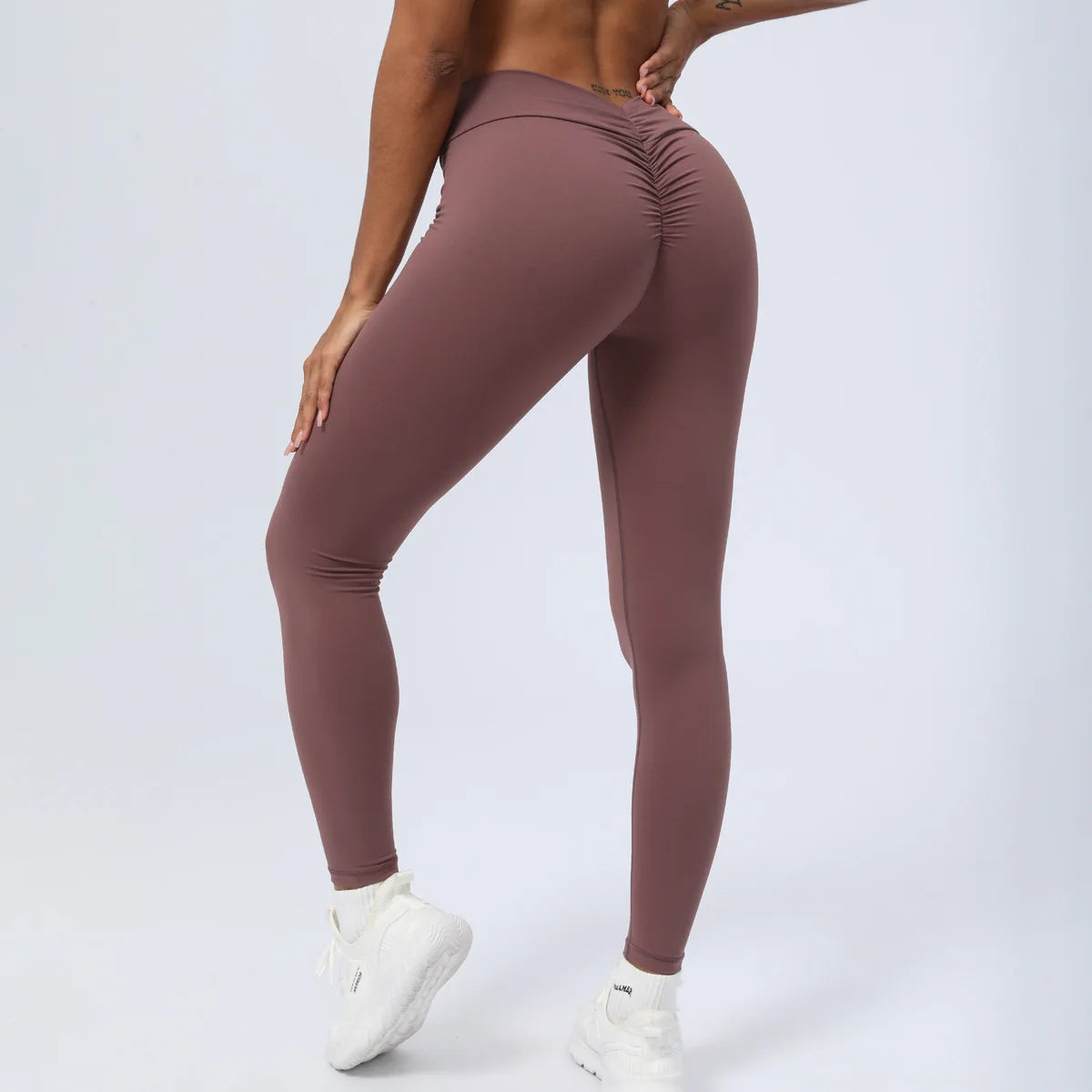 ANNIEGO Peach Lift Yoga Pants – Sculpted Fit, Soft & Stretchy